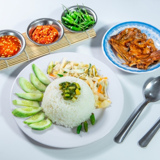 Cơm sườn